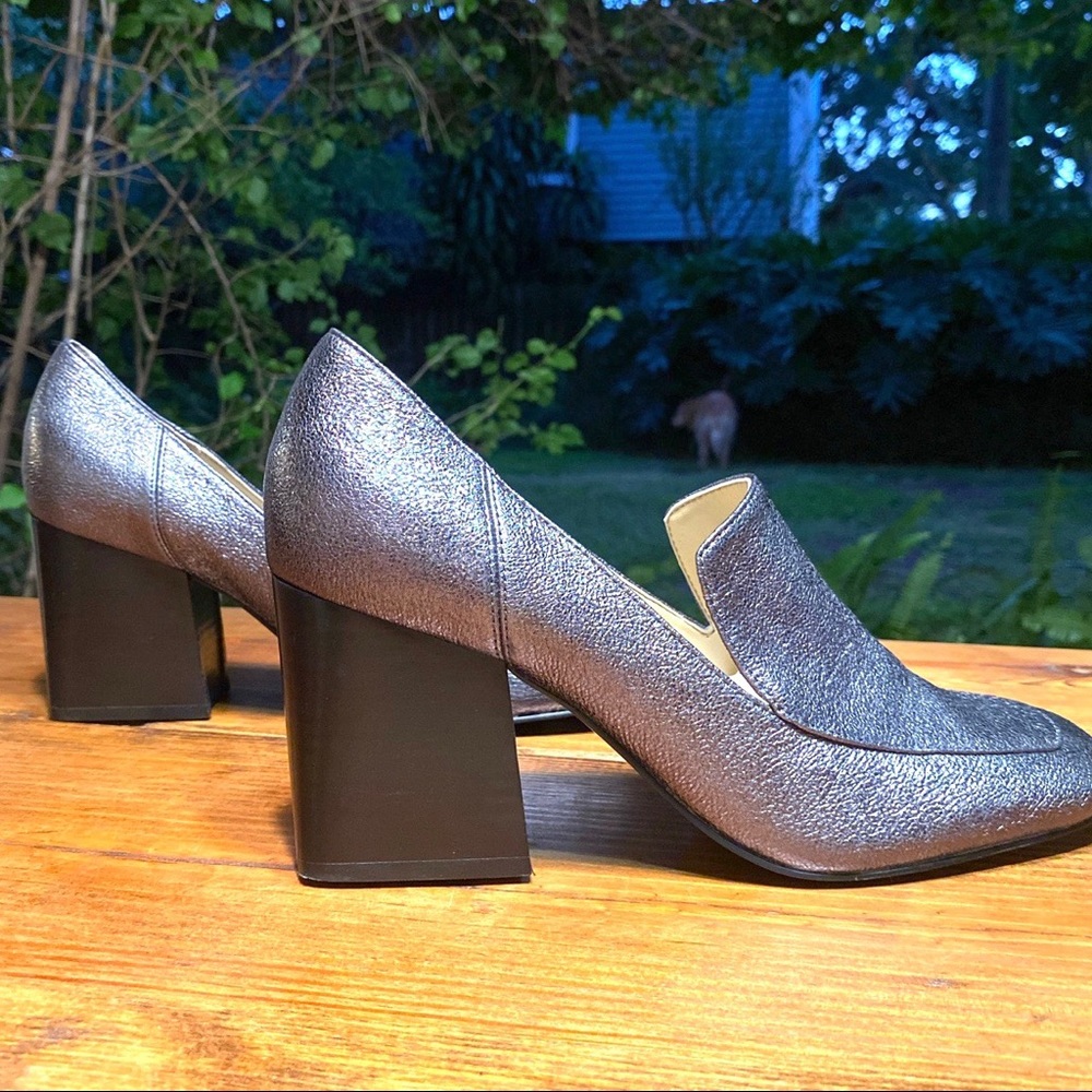 Marc fisher silver heel loafers